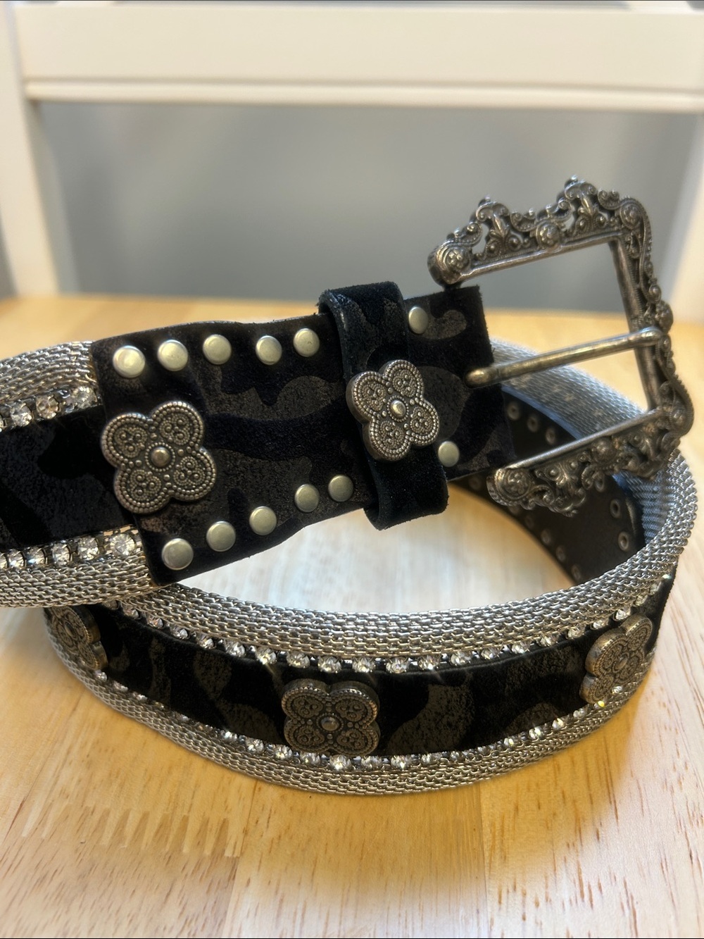 Luxurious Nanni Hand Made in Italy Metal & Leather Belt w/ Swarovski Crystals